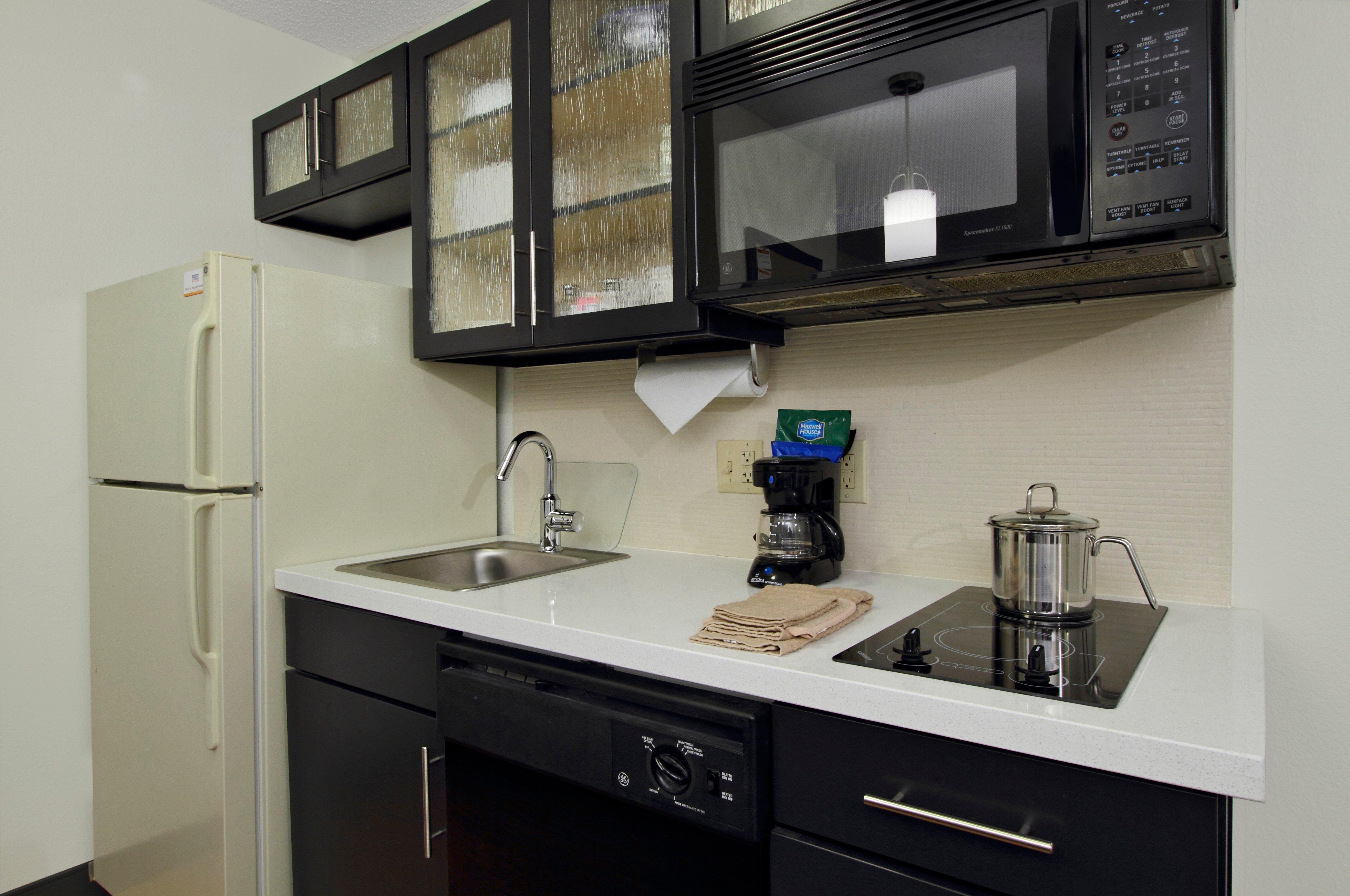 Candlewood Suites Rogers-Bentonville By Ihg Exterior photo